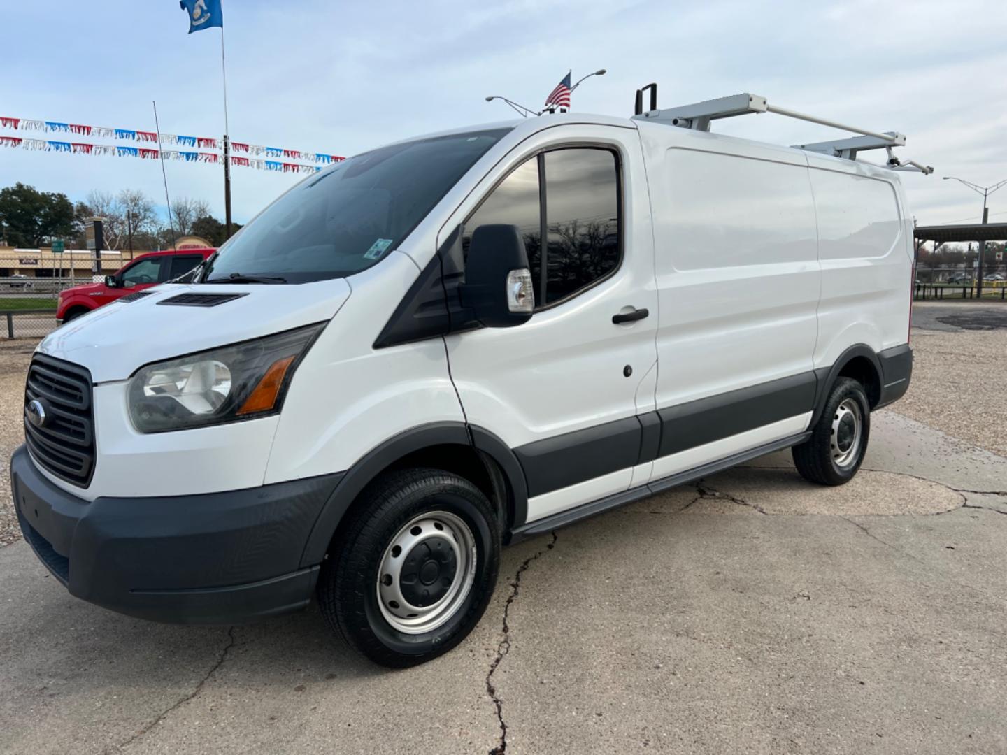 2017 White /Gray Ford Transit (1FTYR1YM0HK) with an 3.7 V6 engine, Automatic transmission, located at 4520 Airline Hwy, Baton Rouge, LA, 70805, (225) 357-1497, 30.509325, -91.145432 - 2017 Ford Transit 250 146K Miles, 3.7 V6 , Power Windows, Locks & Mirrors, Cold A/C, Tinted Windows, Kargo Master Ladder Rack. NO IN HOUSE FINANCING. FOR INFO PLEASE CONTACT JEFF AT 225 357-1497 CHECK OUT OUR A+ RATING WITH THE BETTER BUSINESS BUREAU WE HAVE BEEN A FAMILY OWNED AND OPERATED BUSINES - Photo#0